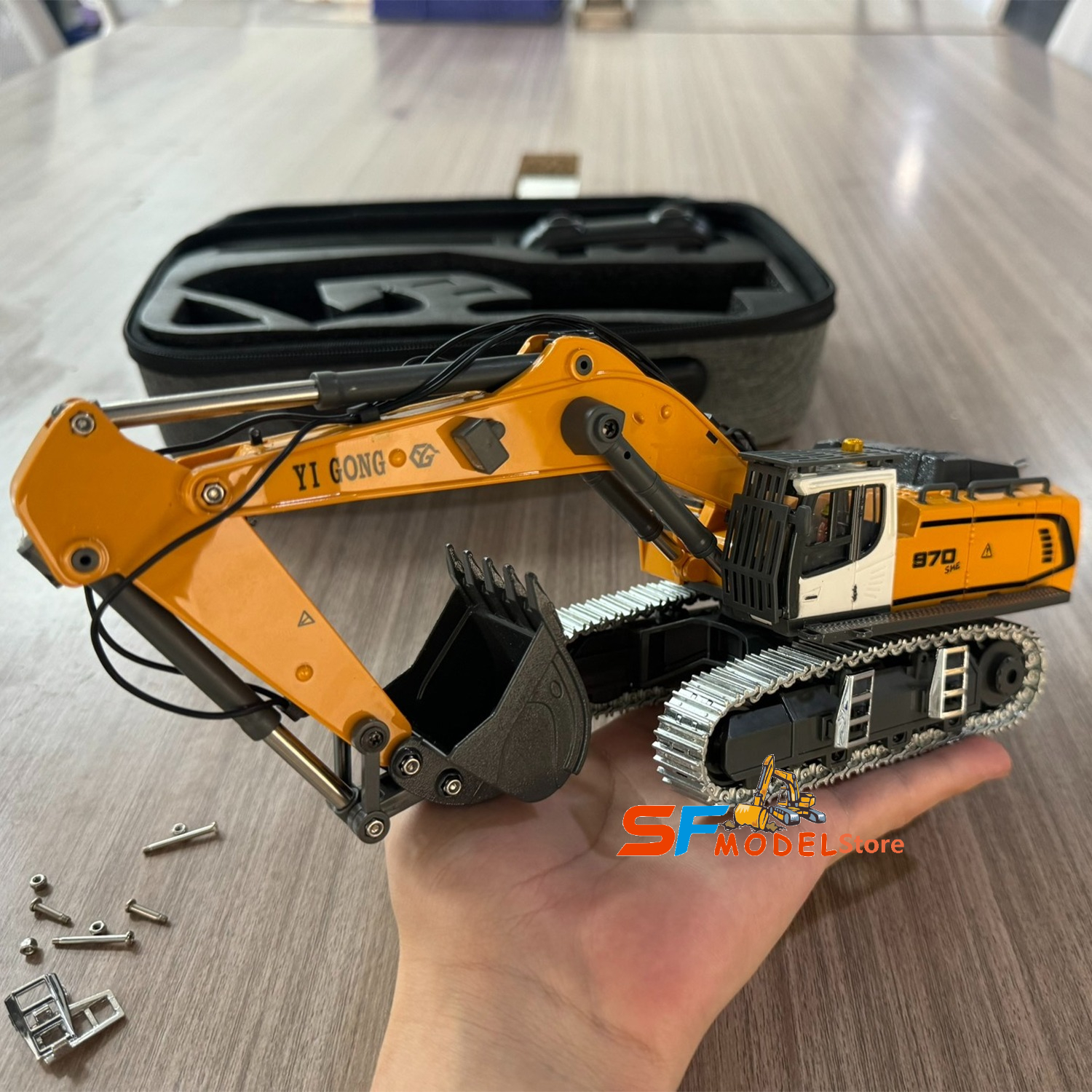 1/50 970 520 Mini RC Excavator - Wired Pathway Light 评论和价格